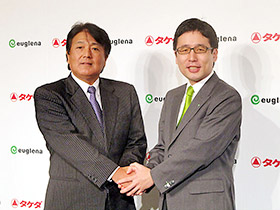 左から武田薬品ヘルスケアカンパニープレジデント・杉本雅史氏とユーグレナ社社長・出雲充氏