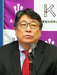 亀井淳三氏